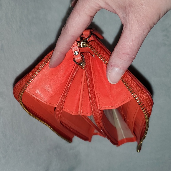 Kate Spade New York Bow Terrace Nisha Continental Wallet - Picture 7 of 16